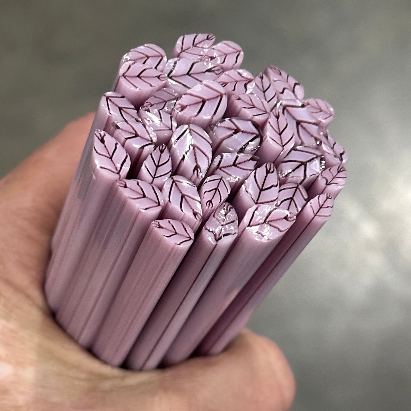 Petal Pink Leaves coe 90 Leaf Murrini SINGLE ROD