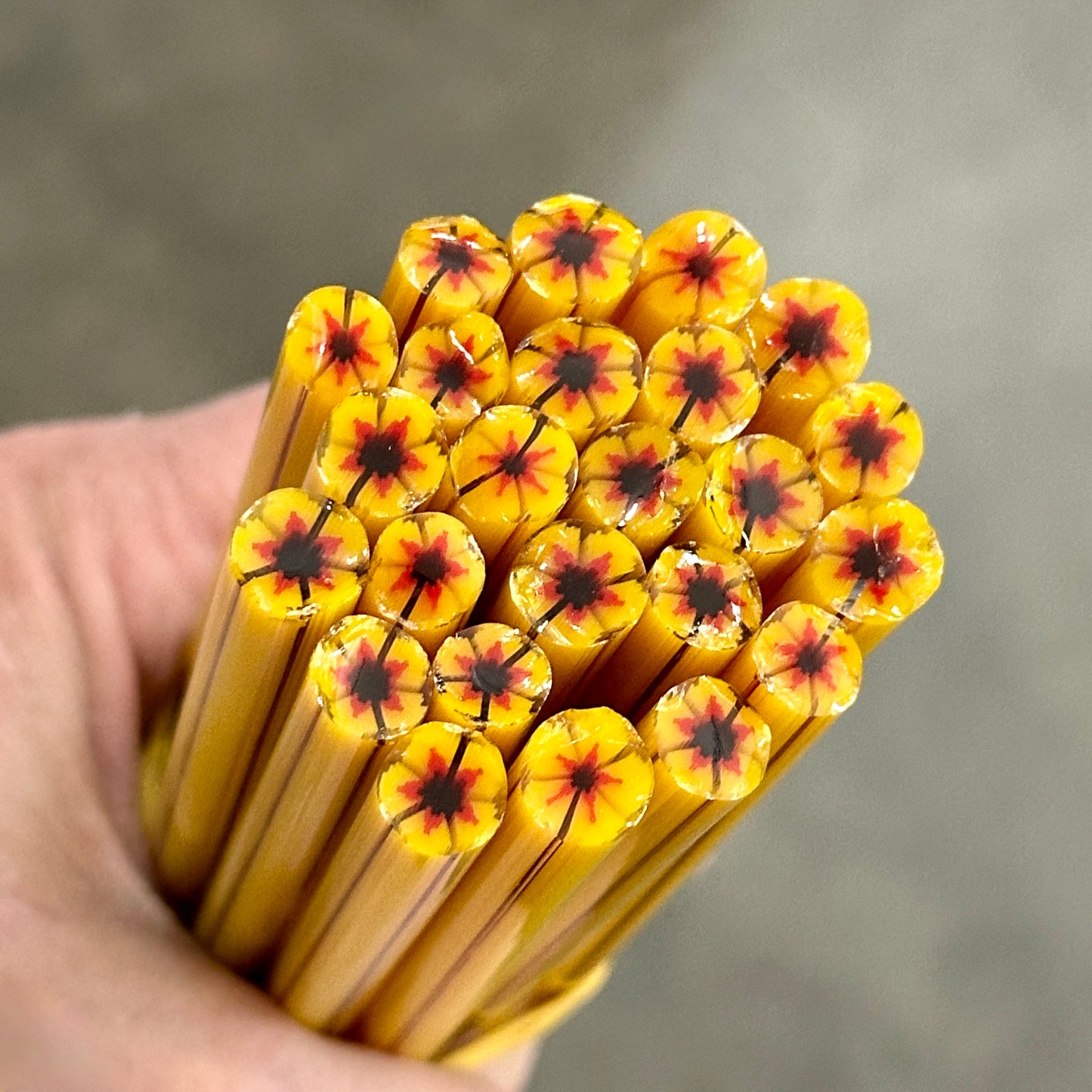 ROUND Sassy coe 90 Flower Murrini MIX & MATCH ITEM