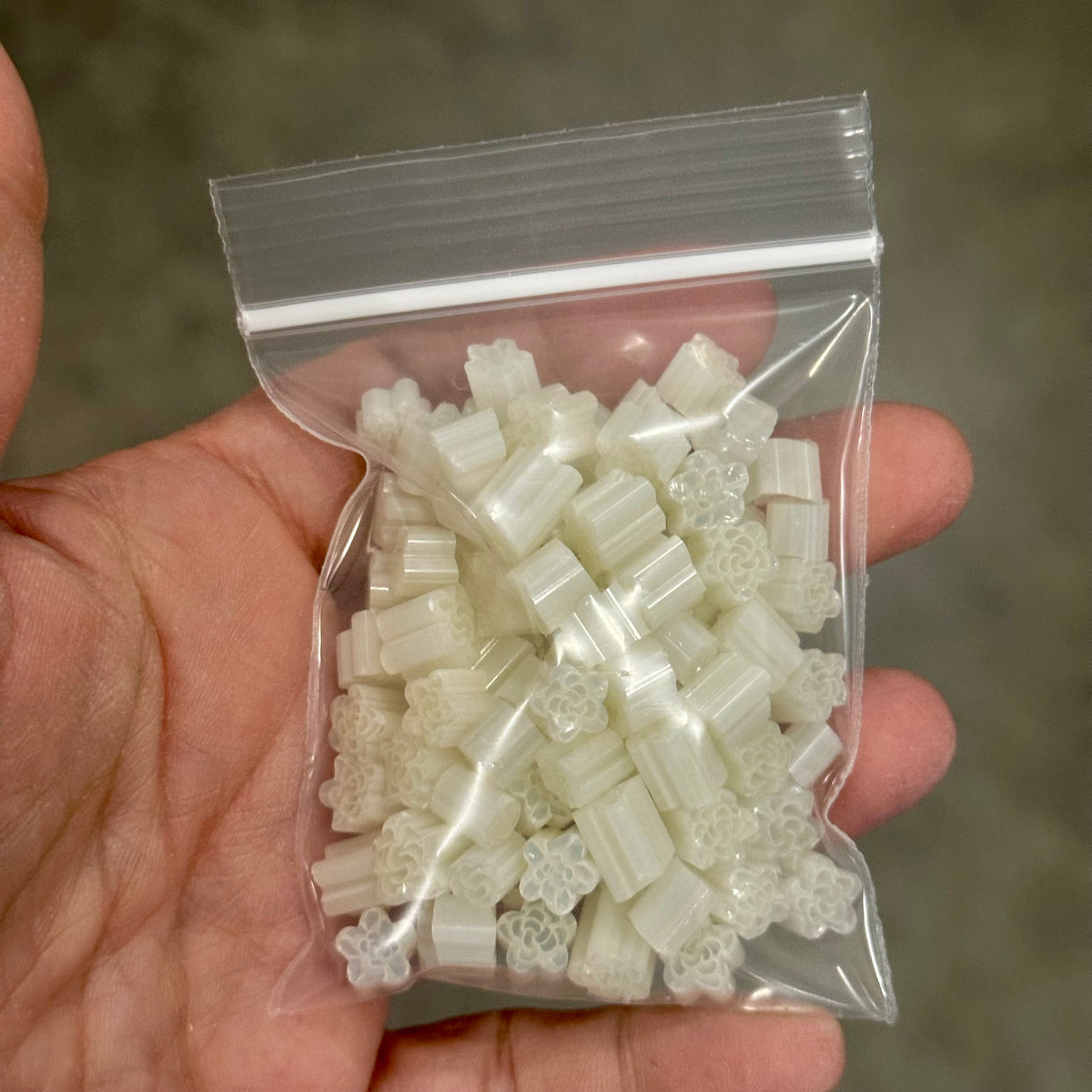 White Gardenia 2oz coe 90 Murrini Chunks