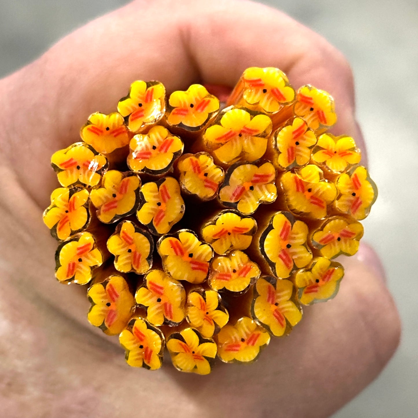 Yellow Pansies, 1.5oz, coe 90 Murrini