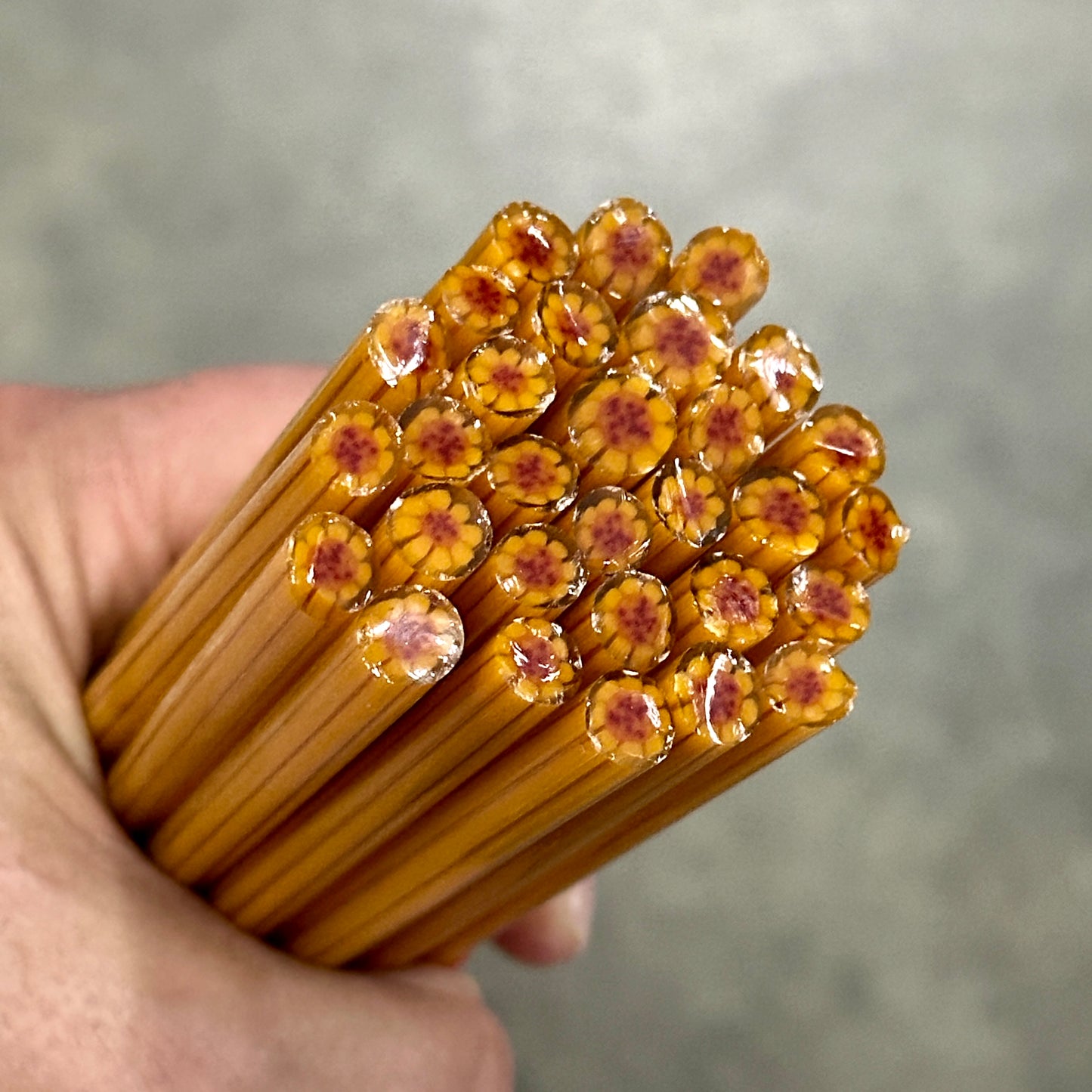 Mocha Daisy coe 90 Flower Murrini MIX & MATCH ITEM