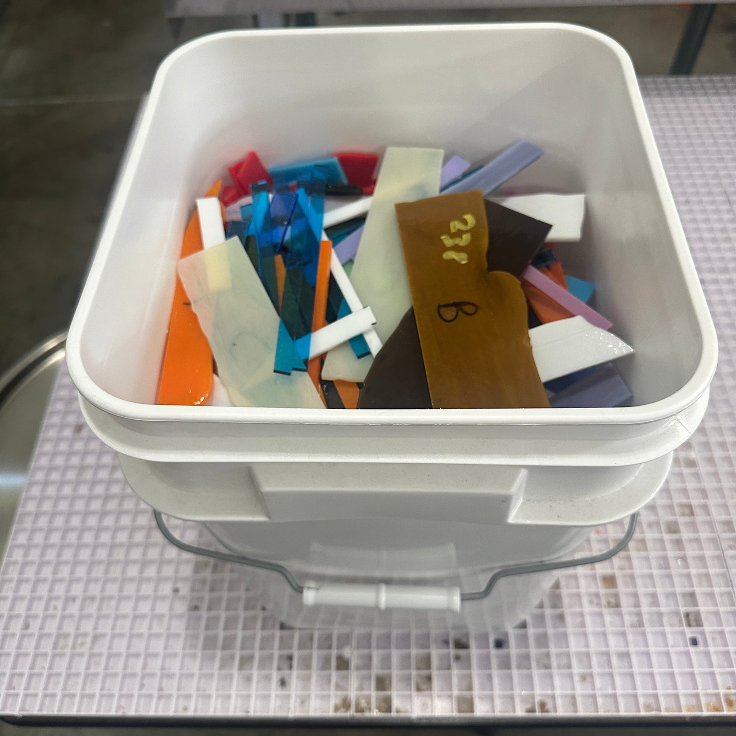 Rolled Edges 20lbs coe 90 Bullseye Scrap Glass