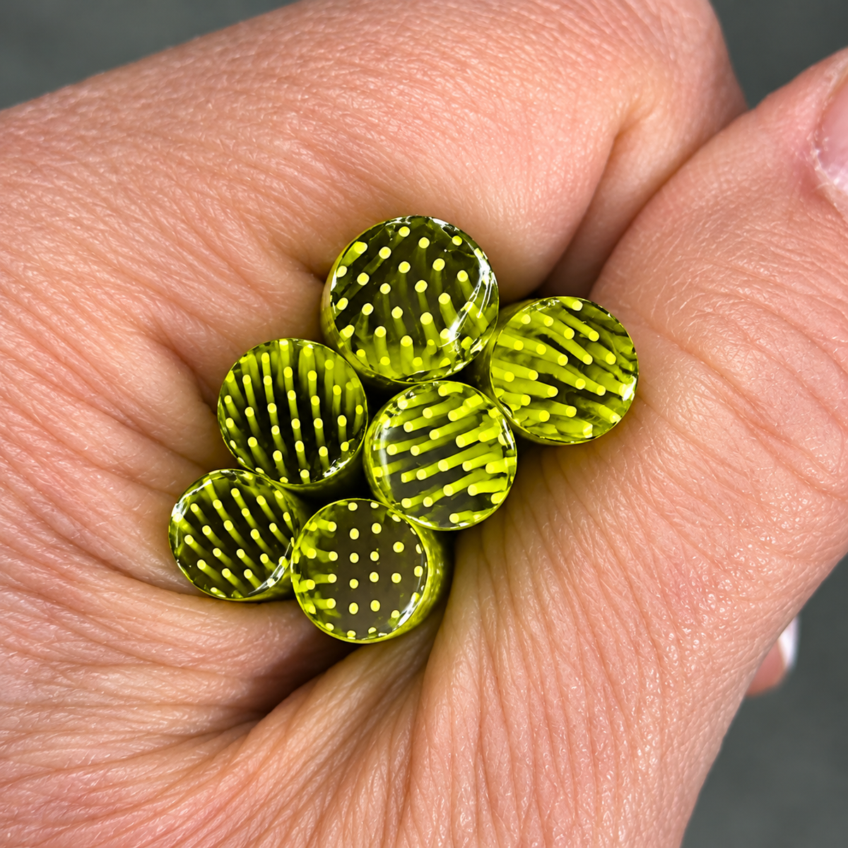 Flower Centers - Green coe 90 Murrini 2" RODS