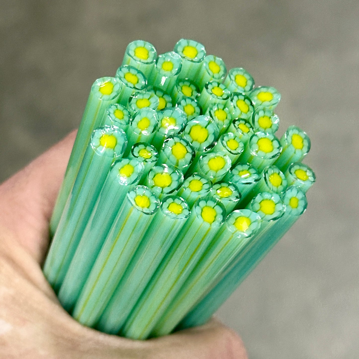 Green Phantom coe 90 Flower Murrini SINGLE ROD