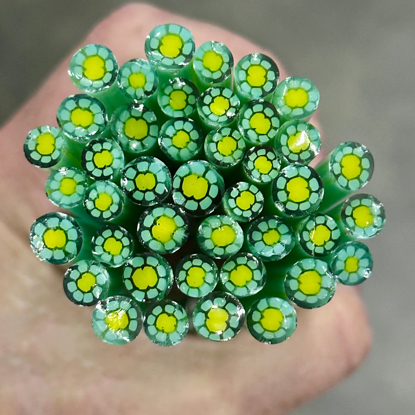 Green Phantom coe 90 Flower Murrini SINGLE ROD