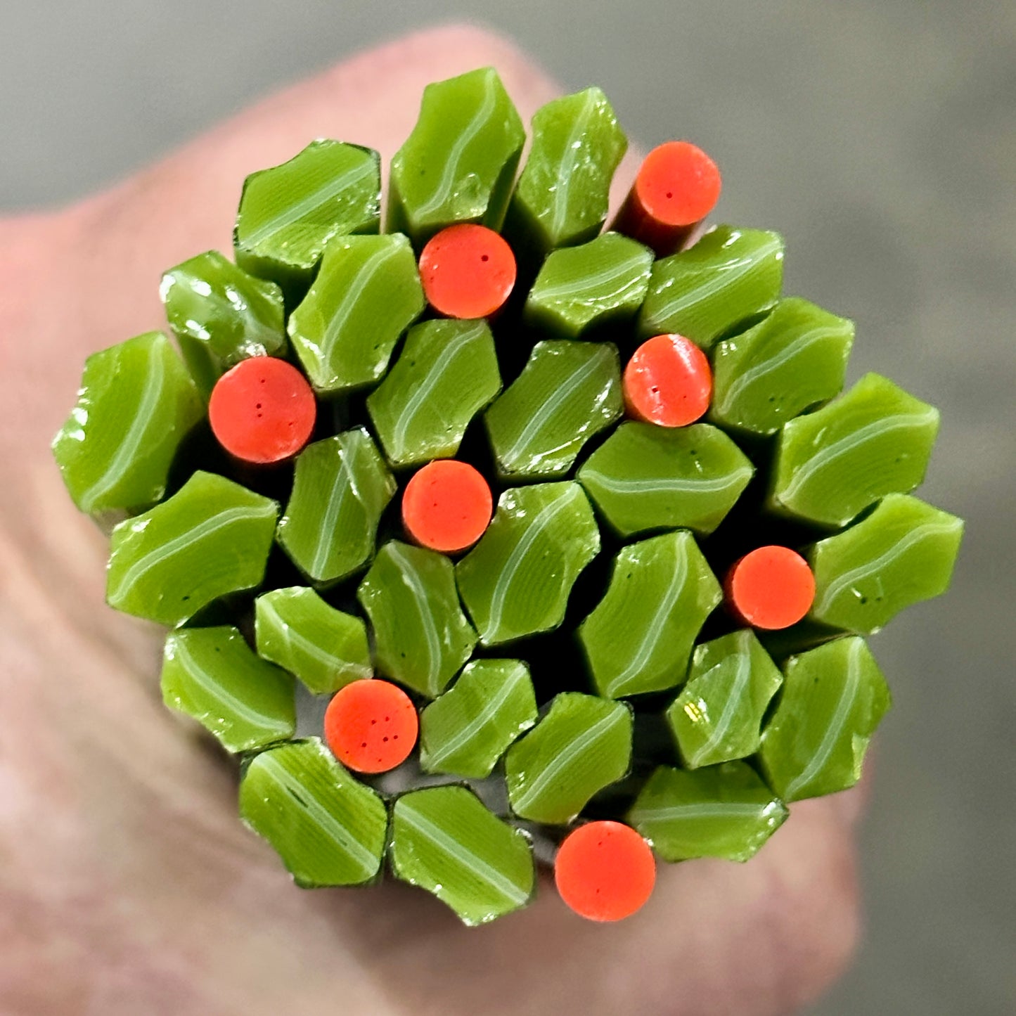 Holly Leaves and Berries coe 90 Leaf Murrini ROD SET