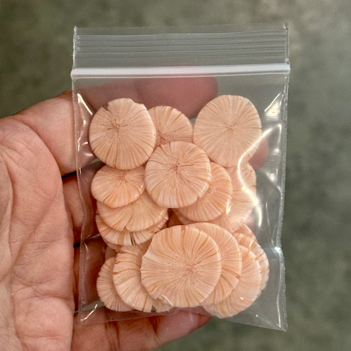 Peach Colored Flats 1.5 oz coe 90 FLATS
