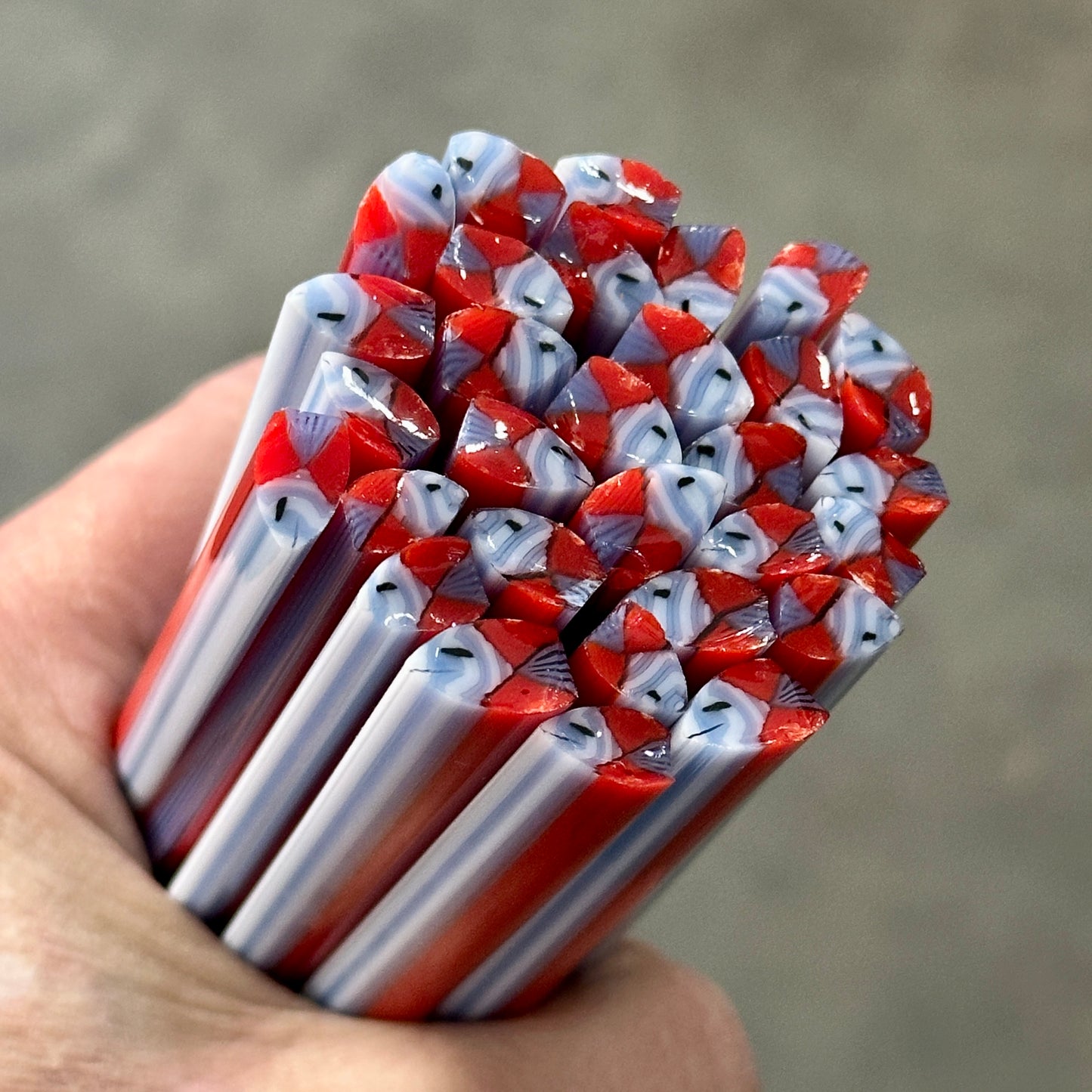 Pepperfin Fish coe 90 Design Murrini SINGLE ROD