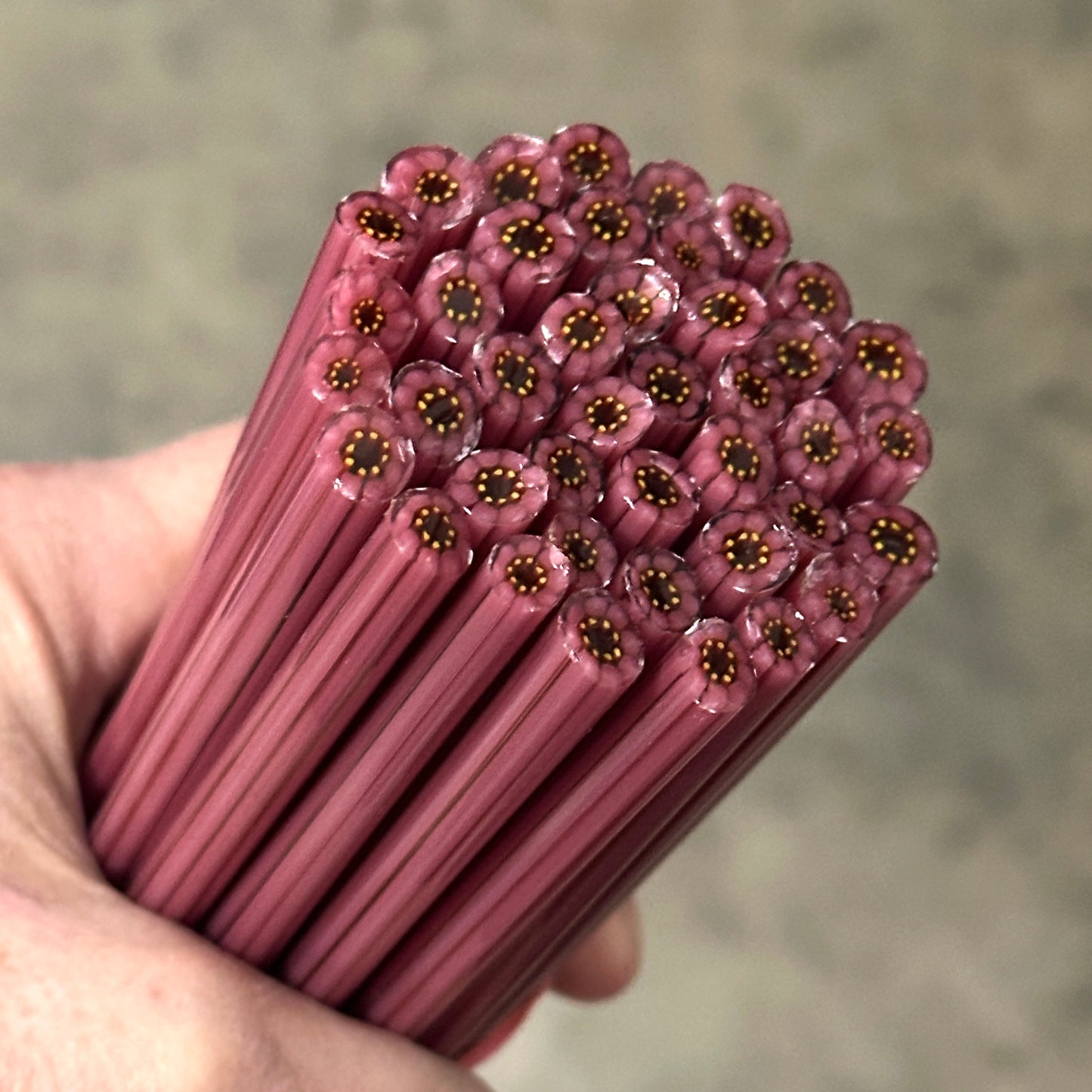 Raspberry Bloom Flower coe 90 Murrini SINGLE ROD