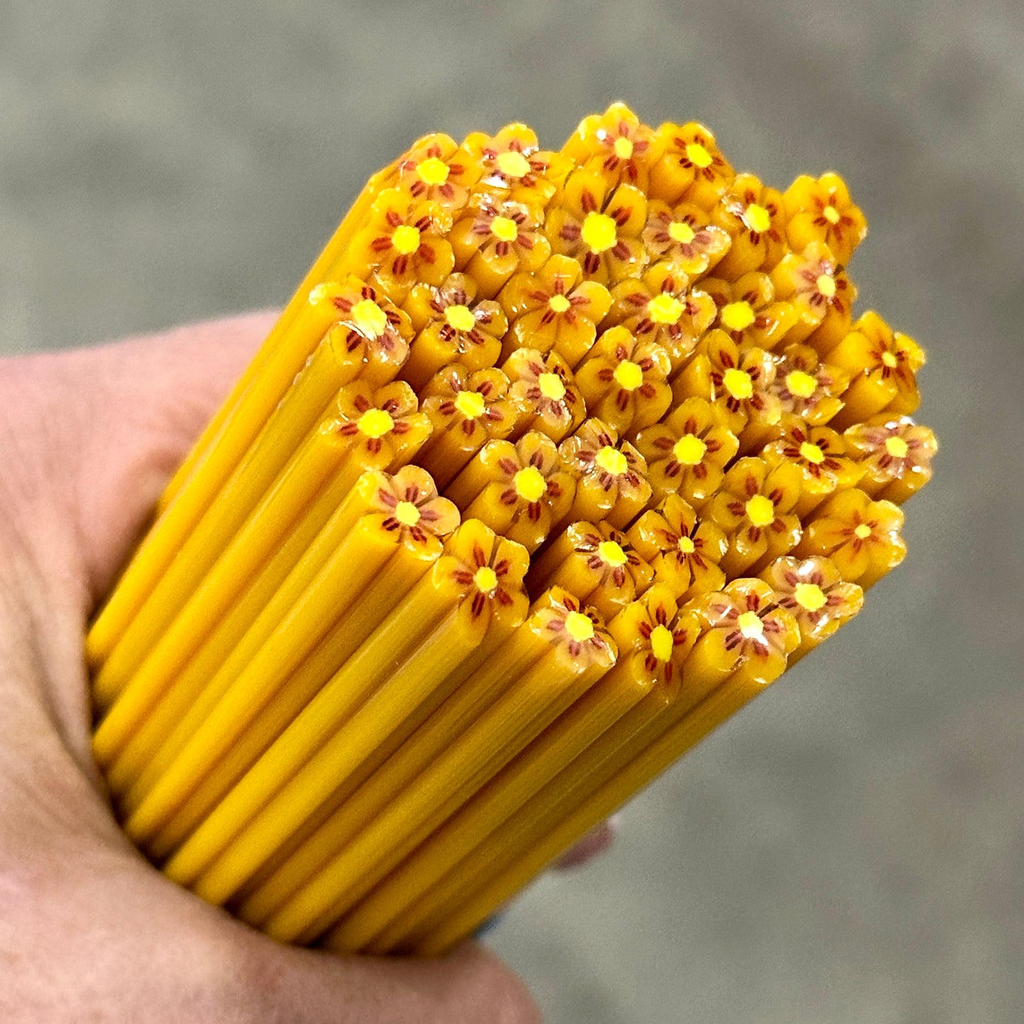 Saffron Bloom coe 90 Flower Murrini SINGLE ROD