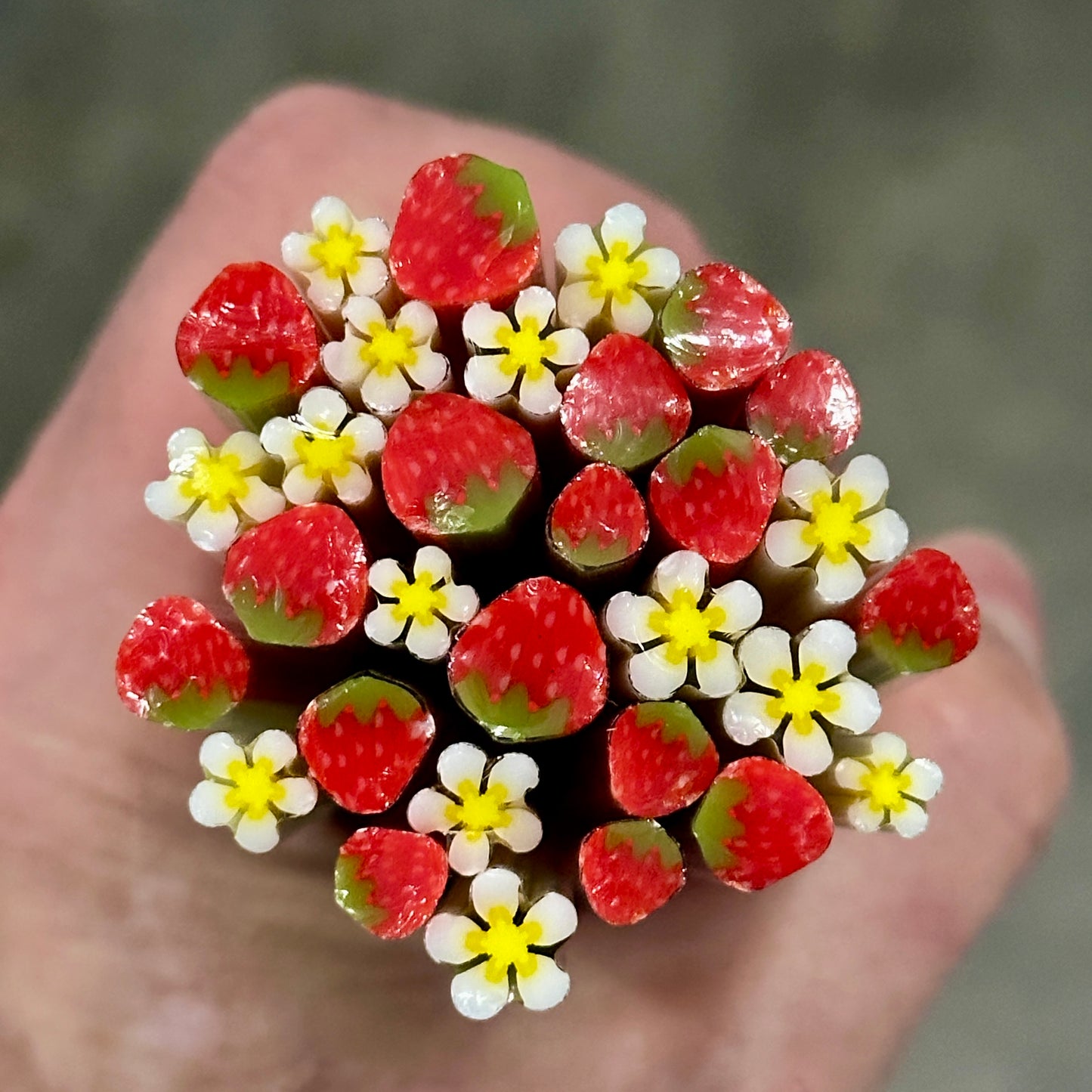 Strawberries coe 90 Design Murrini SINGLE ROD