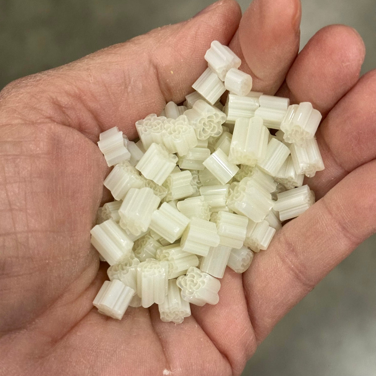 White Gardenia 2oz coe 90 Murrini Chunks